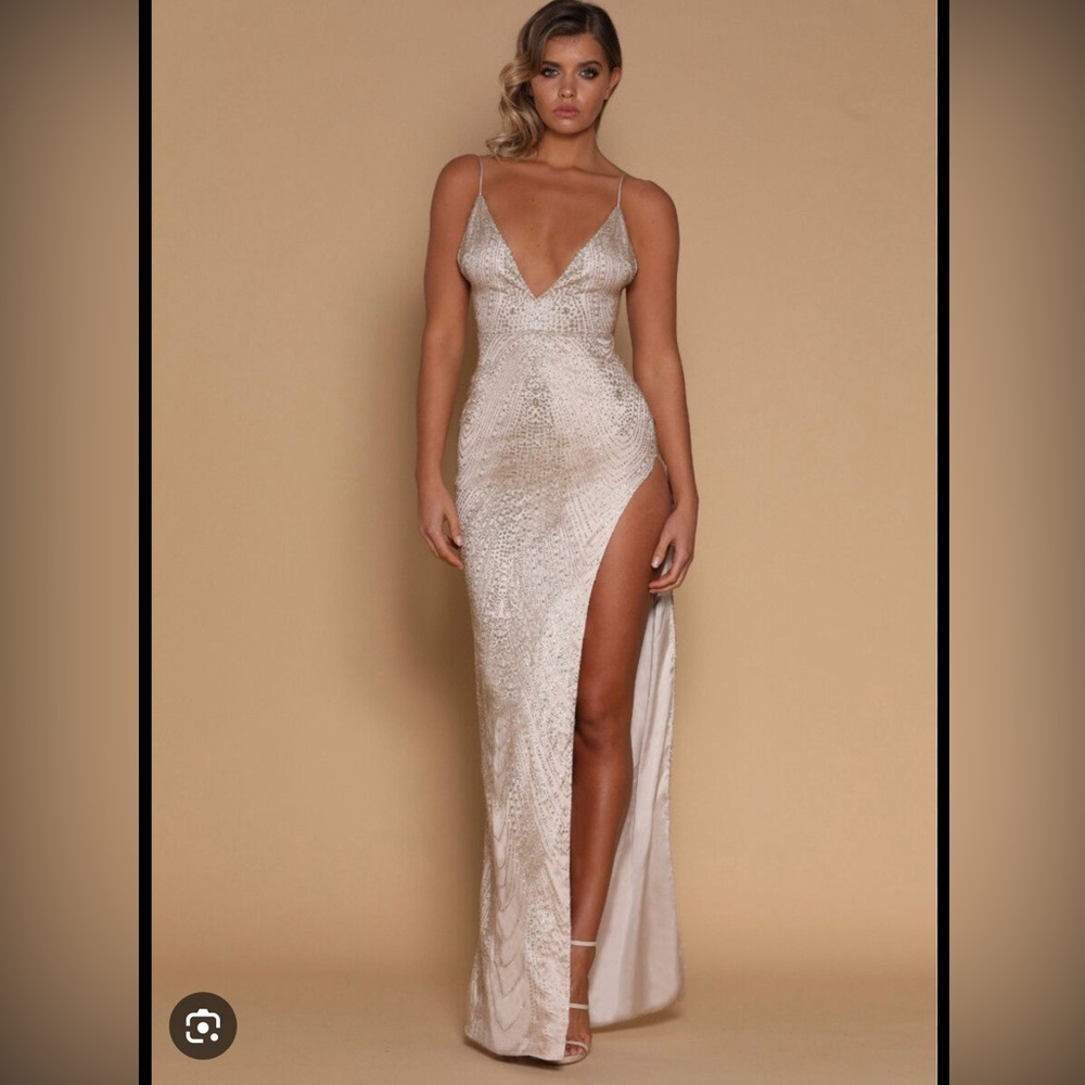 Meshki Elegant Cream Evening Gown